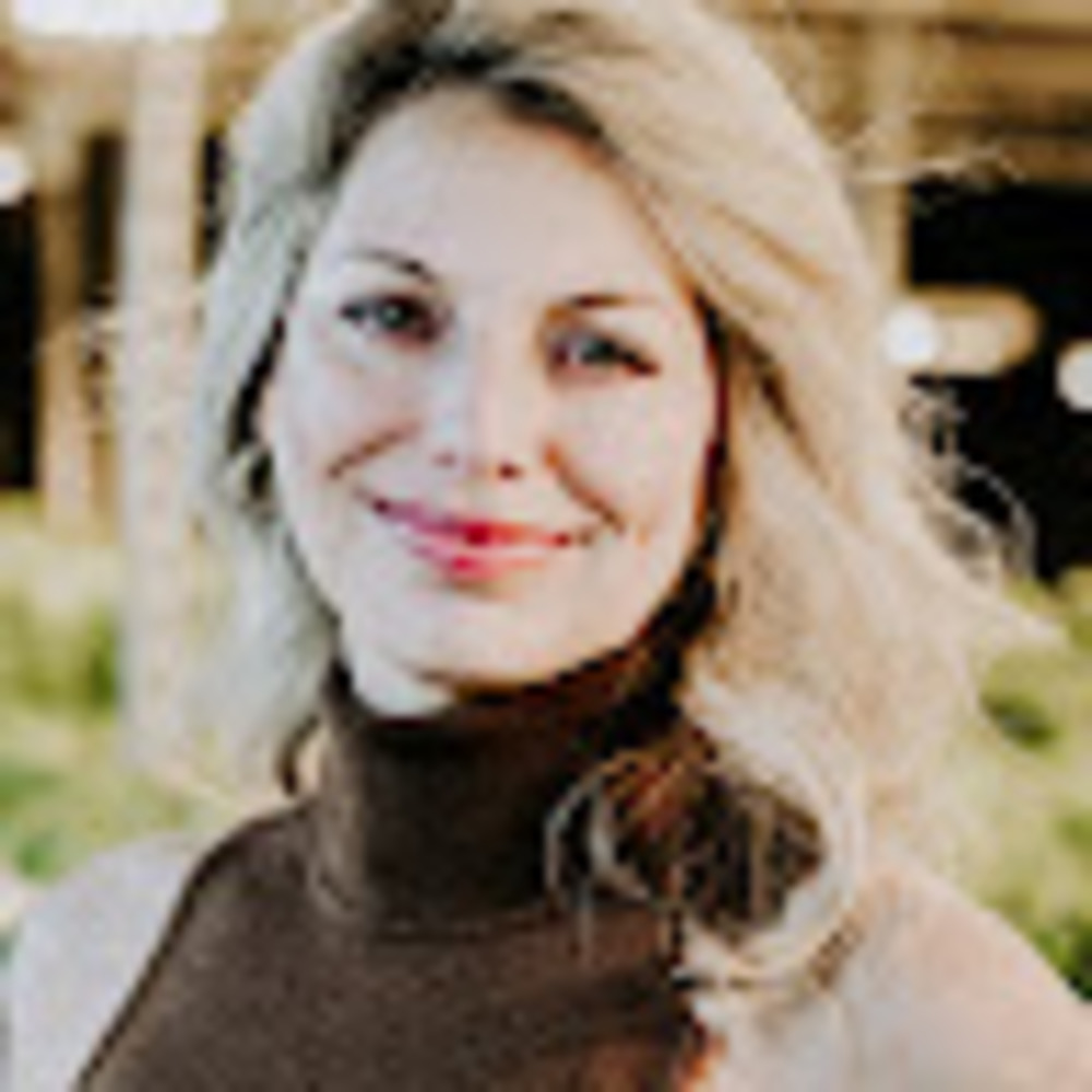 Meet your Posher, Jennifer